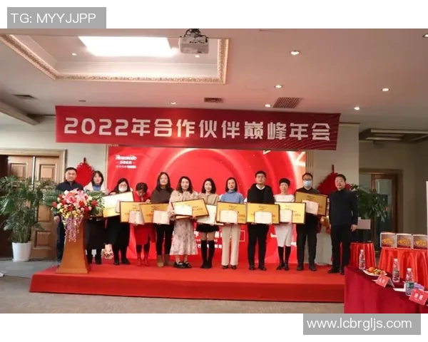 问鼎足球之路：从青涩梦想到世界巅峰的辉煌征程